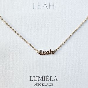 🌸 LEAH Script Name Chain Goldtone Necklace 🌸